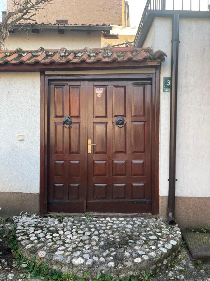 Old Town Home ซาราเยโว ภายนอก รูปภาพ
