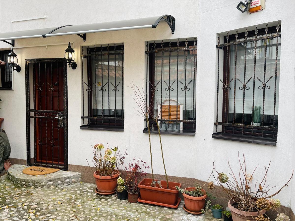 Old Town Home ซาราเยโว ภายนอก รูปภาพ